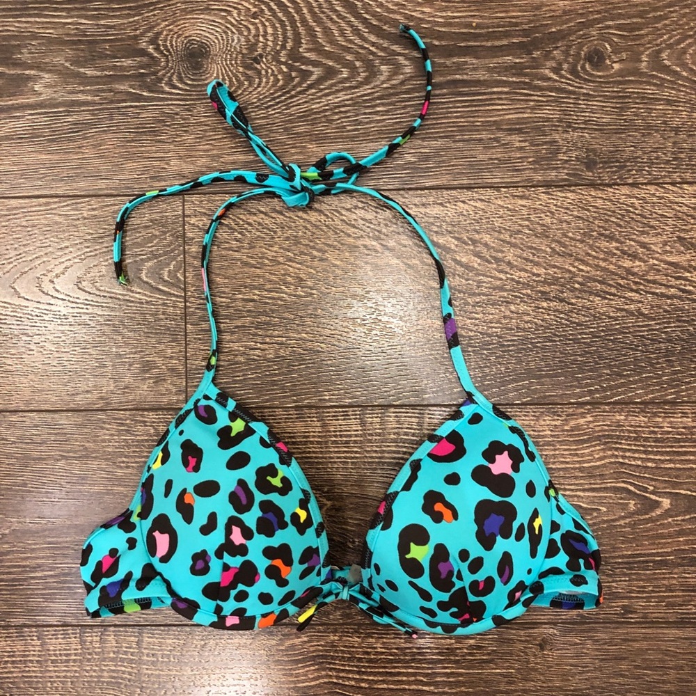 Victoria’s Secret Multicolor Leopard Bikini Top